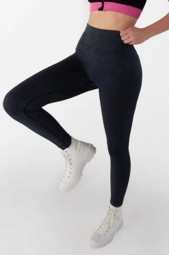 Flash Sale π₯ Cupshe Perfectly Black High Elastic Waisted Leggings π€© 5 Flash Sale π₯ Cupshe Perfectly Black High Elastic Waisted Leggings π€© -Cupshe Online Shop 3 4 1ac56ace de2b 4694 88e7 c3fcf4afe99c