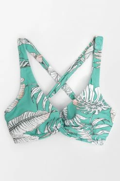 Hot Sale 🎁 Cupshe Fiona Floral Twist Crisscross Tie Back 👙 Bikini Top ✔️ -Cupshe Online Shop 3 5 b4fdac4b ae08 4dcf 8a7d c3976d0ab6e2