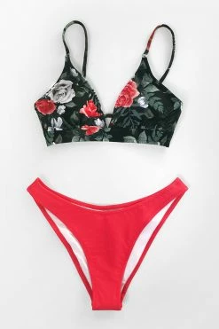 Cheap 😍 Cupshe Red Floral V-Neck 👙 Bikini Top 🎁 -Cupshe Online Shop 3 5a13231e 16be 4f61 aa6b 0cfd4162986f