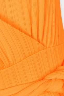 Deals π Cupshe Retro Rib Surplice Sash Belt One Piece π©± Swimsuit π 9 Deals π Cupshe Retro Rib Surplice Sash Belt One Piece π©± Swimsuit π -Cupshe Online Shop 3 5fe5dffe 43c1 48e1 bfec 72a016f693f5