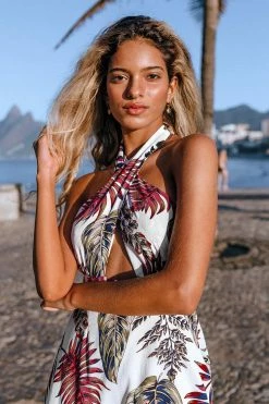 Top 10 🔔 Cupshe Kara Tropical Halter 👗 Dress 😍 -Cupshe Online Shop 3 6fc18f6a 06d3 47de 837e e8d47362f316