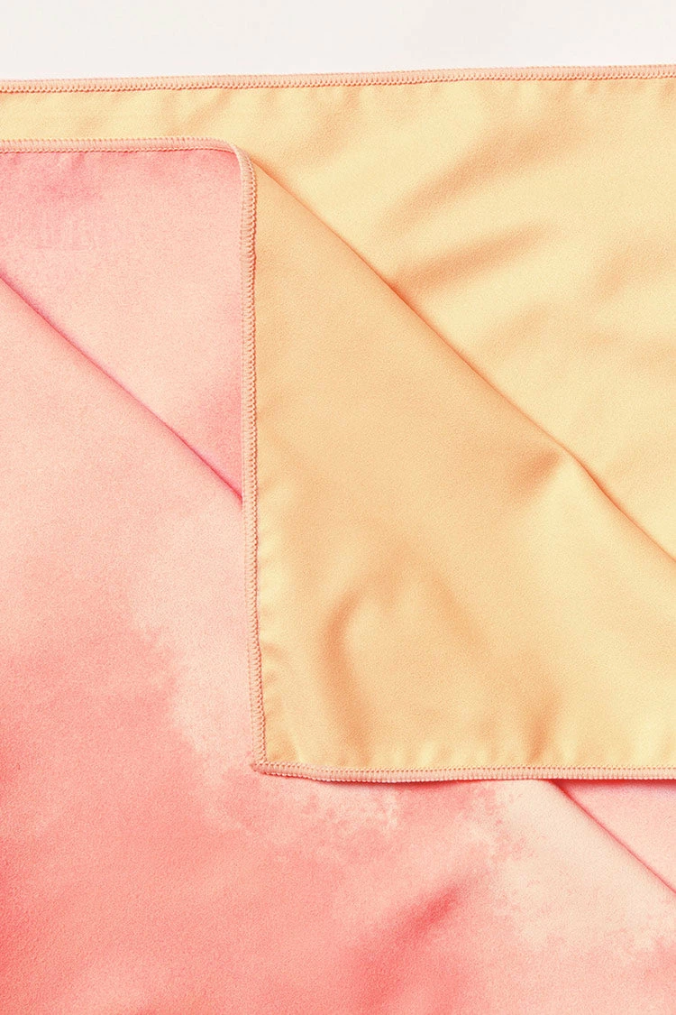 Cheap ✨ Cupshe Gelato Tie Dye Beach Blanket 🧨 3 Cheap ✨ Cupshe Gelato Tie Dye Beach Blanket 🧨 - Image 3