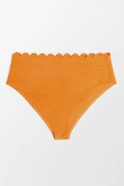 Cheapest π Cupshe Mayra Scalloped High Waisted Plus Size π Bikini Bottom β€οΈ 7 Cheapest π Cupshe Mayra Scalloped High Waisted Plus Size π Bikini Bottom β€οΈ -Cupshe Online Shop 3 8a368580 2c6c 48be 8d21 3cbf5a34d3c2