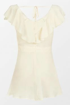 Coupon 🎁 Cupshe Raelynn V-neck Ruffle Mini 👗 Dress 🎉 -Cupshe Online Shop 3 8b013691 f259 4bc6 a3ed efb179328a96