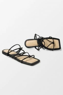 Brand new π₯ Cupshe Flirt Black Square Toe Double-strap Sandals π 6 Brand new π₯ Cupshe Flirt Black Square Toe Double-strap Sandals π -Cupshe Online Shop 3 98bd755a 4e0b 468b b900 aa0b66c2110b