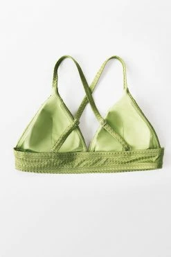 Best reviews of 🔥 Cupshe Green Textured Triangle 👙 Bikini Top 🔥 -Cupshe Online Shop 3 a0b0720a 62fe 41a0 8a28 126f57316169