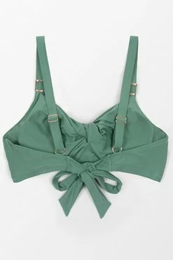 Hot Sale 🔥 Cupshe Braylee Green Twist Plus Size 👙 Bikini Top 🔥 -Cupshe Online Shop 3 a0f7ecd2 f277 4a2f 8eca e46626e7fa6e