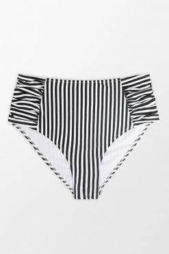 Best Sale π Cupshe Chaya Striped Ruched Plus Size π Bikini Bottom π₯ 6 Best Sale π Cupshe Chaya Striped Ruched Plus Size π Bikini Bottom π₯ -Cupshe Online Shop 3 b552d30b b8d9 4099 938a f78cd1f848fe