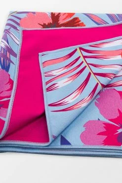 Best reviews of 🌟 Cupshe Hang Loose Floral And Leafy Beach Blanket 😍 -Cupshe Online Shop 3 b7614e3a e603 4fc1 a668 0c8bbaa2e0f3