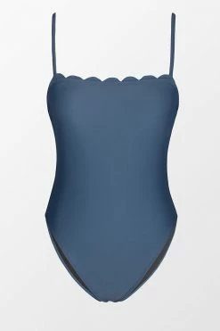 Flash Sale π Cupshe Omniscient Solid Scalloped Square Neck One Piece π©± Swimsuit π 6 Flash Sale π Cupshe Omniscient Solid Scalloped Square Neck One Piece π©± Swimsuit π -Cupshe Online Shop 3 be06a4d9 3bf7 4490 a1d6 cee5e5010b0b