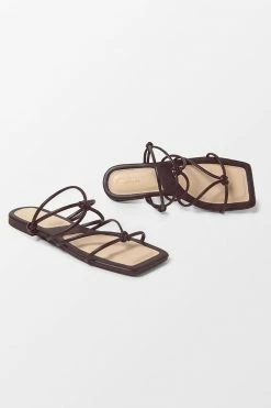Discount ✔️ Cupshe Flirt Square Toe Double-strap Sandals 🔥 -Cupshe Online Shop 3 c3311f83 3a7c 4f71 9173 bccdb37c2781