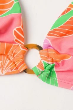 Wholesale 👏 Cupshe Floral Impressions Halter and High Waist Plus Size 👙 Bikini Set 🧨 -Cupshe Online Shop 3 dcf65e88 7be1 46d8 bb05 5474d51d7957