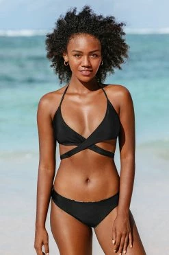 Outlet 🎉 Cupshe Colette Halter Wrap Low Waist 👙 Bikini 🎉 -Cupshe Online Shop 3 ef7e9c1c 4873 4d7f a00e bda6bb8a7a72