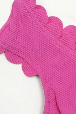 Brand new 👍 Cupshe Dejah Pink V-neck Scalloped One Piece 🩱 Swimsuit 🎁 9 Brand new 👍 Cupshe Dejah Pink V-neck Scalloped One Piece 🩱 Swimsuit 🎁 -Cupshe Online Shop 3 f990099e d428 4137 94ff b90bbd221813