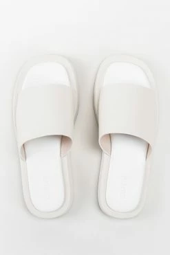 Outlet 🔔 Cupshe Coffee Run Wide Band Slide Sandals 🤩 -Cupshe Online Shop 4 05e8161c 1296 43ab 8b5a 67fae7645582