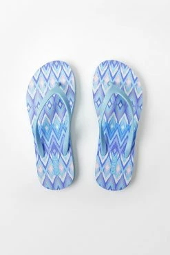 Hot Sale β Cupshe Cool Breeze Geometic Print Flip Flops π 7 Hot Sale β Cupshe Cool Breeze Geometic Print Flip Flops π -Cupshe Online Shop 4 076816fc f5ad 42fd aa1e 19eb2545145c