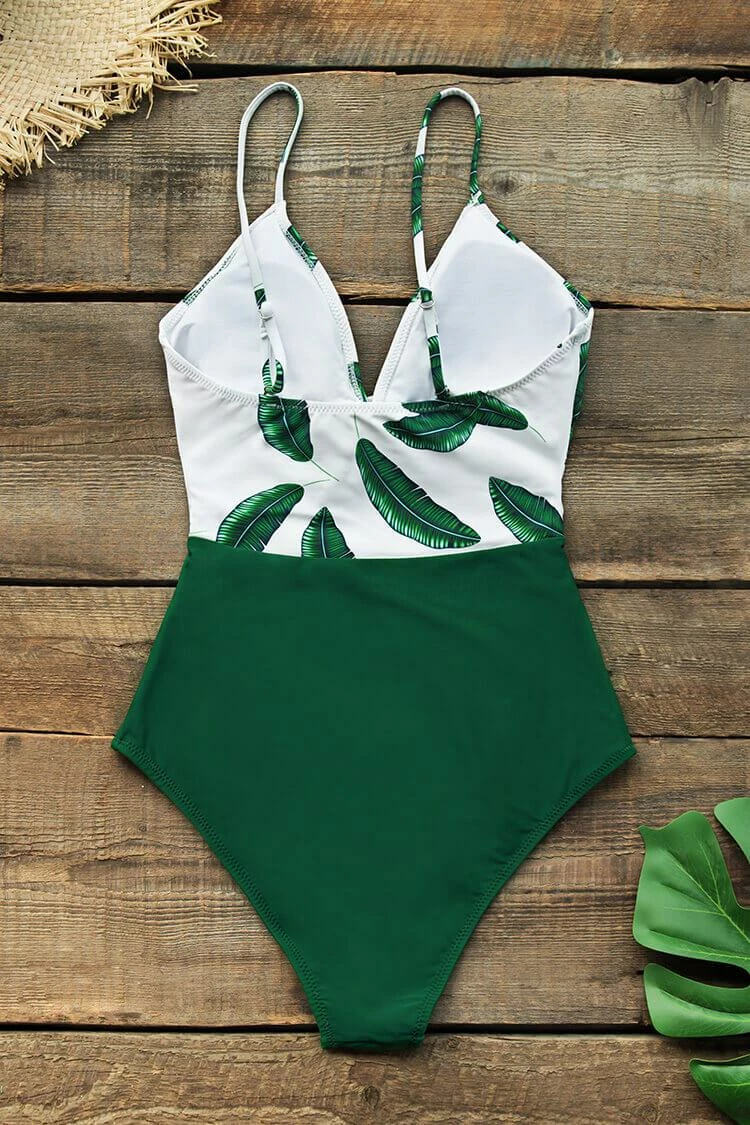 Outlet π Cupshe Banana Leaf Twist-Front One Piece π©± Swimsuit π 4 Outlet π Cupshe Banana Leaf Twist-Front One Piece π©± Swimsuit π - Image 4