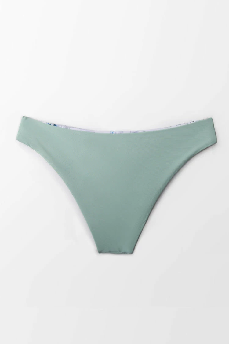 Brand new π Cupshe Reversible Low Rise π Bikini Bottom β¨ 6 Brand new π Cupshe Reversible Low Rise π Bikini Bottom β¨ - Image 6