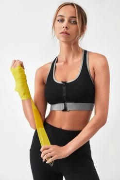 Promo β Cupshe Creekside U-neck Front Zipper Cut Out Sports Bra 𧨠6 Promo β Cupshe Creekside U-neck Front Zipper Cut Out Sports Bra 𧨠-Cupshe Online Shop 4 2 c5ca1aab 5d9d 493f b07c f3e9895db088
