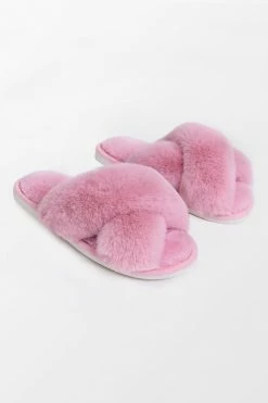 Wholesale ❤️ Cupshe Karter Pink Cross Strap Slippers 🔔 -Cupshe Online Shop 4 371f63a4 d8c0 41cc aaf4 53eaad78db12