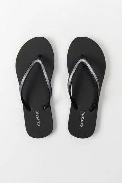 Coupon 😀 Cupshe Noire Minimalist Flip Flops 🧨 -Cupshe Online Shop 4 616cbb4b 1dc1 45b8 bd09 660d7a10a3ef