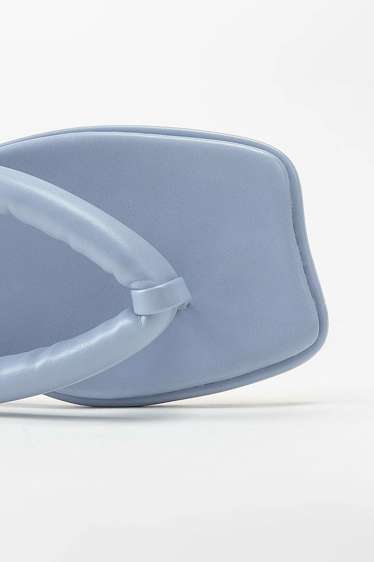 Deals π― Cupshe Sweetpea Blue Thong Sandals π₯ 4 Deals π― Cupshe Sweetpea Blue Thong Sandals π₯ - Image 4