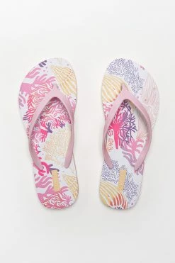 Deals 🧨 Cupshe Treasure Hunt Ocean Print Flip Flops 👏 -Cupshe Online Shop 4 8050e228 7cbc 4983 a120 2ae009b61855