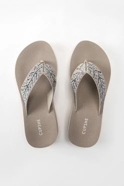 Best Pirce π Cupshe Runyon Wide Straps Sandals π 7 Best Pirce π Cupshe Runyon Wide Straps Sandals π -Cupshe Online Shop 4 810492e7 9592 4c4b b355 0695c968c27f