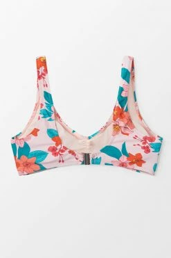 Outlet 🎉 Cupshe Emerie Floral Twist 👙 Bikini Top 🤩 -Cupshe Online Shop 4 ca04dc4c c80e 4210 a910 95c1dc5b7eed