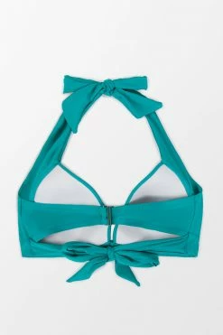 Best deal 🔔 Cupshe Chaya Halter Back Tie Plus Size 👙 Bikini Top 🛒 -Cupshe Online Shop 4 e449db81 365d 42e7 a7c5 40a591cc8530