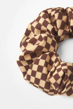 Cheap 🤩 Cupshe Papaya Brown Gingham Ruching Hair Tie 😍 -Cupshe Online Shop 5 8 b34d3e56 66c8 4ef8 8651 e1baecbe92f4