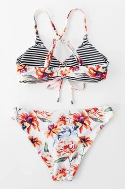 Buy ❤️ Cupshe Floral And Striped Reversible 👙 Bikini ✨ -Cupshe Online Shop 5 a4350377 ab40 4f16 aeb1 3f4371f0973b