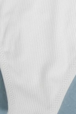 Deals 🌟 Cupshe Lyanna White Rib Contrast Trim 👙 Bikini Bottom ⌛ -Cupshe Online Shop 5 cf71124a 06fc 4892 83ba fcbb3359fbdb