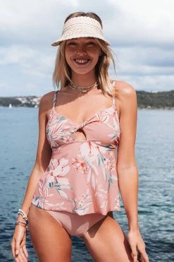 Promo 🎉 CUPSHE Breana Floral V-neck Cut Out Low Waisted Tankini ✔️