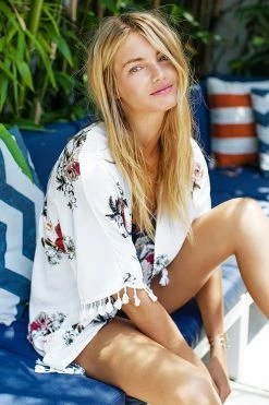 Best reviews of β¨ Cupshe Chiffon Floral Print Cover Up with Tassels π 5 Best reviews of β¨ Cupshe Chiffon Floral Print Cover Up with Tassels π -Cupshe Online Shop CP 3 307d2127 81bb 4f21 97eb 429228a99bad