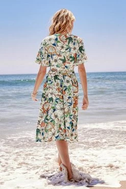 Coupon 🎁 Cupshe Scarlette Floral V-Neck Midi 👗 Dress 😀 -Cupshe Online Shop CSN0038EA 2