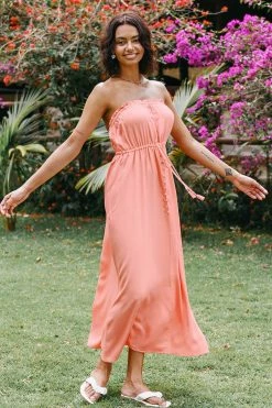 Promo 😍 Cupshe Tara Halter Frill Backless Maxi 👗 Dress ✨