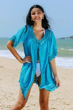 Budget ✨ Cupshe Susan Crochet Tie Front Kimono 🎉