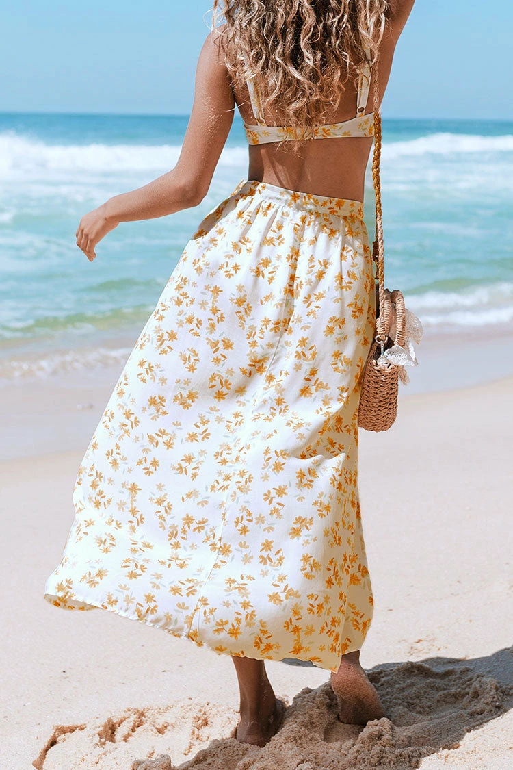 Cheapest 😍 Cupshe Raelyn Ditsy Tie Waist Split Cover Up 💯 2 Cheapest 😍 Cupshe Raelyn Ditsy Tie Waist Split Cover Up 💯 - Image 2