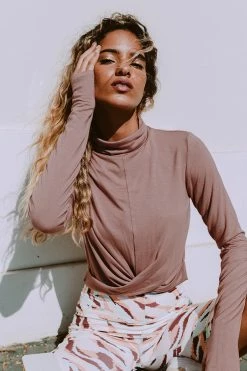 Best reviews of ✔️ Cupshe Fiji Twist High Neck Sweatshirt ✨