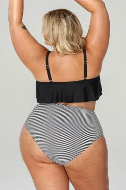 Cheap ✔️ Cupshe Ruffle Plus Size 👙 Bikini With High Waisted Bottom 😍 -Cupshe Online Shop PC00018 2