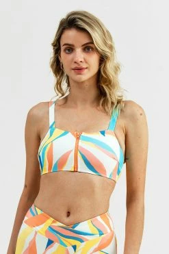 Promo ⭐ Cupshe Amantea Abstract Print Zip Front Sports Bra ❤️