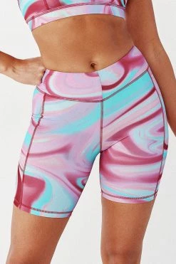 Flash Sale ✔️ Cupshe Amor Abstract Print Elastic Waisted Bike Shorts 👏